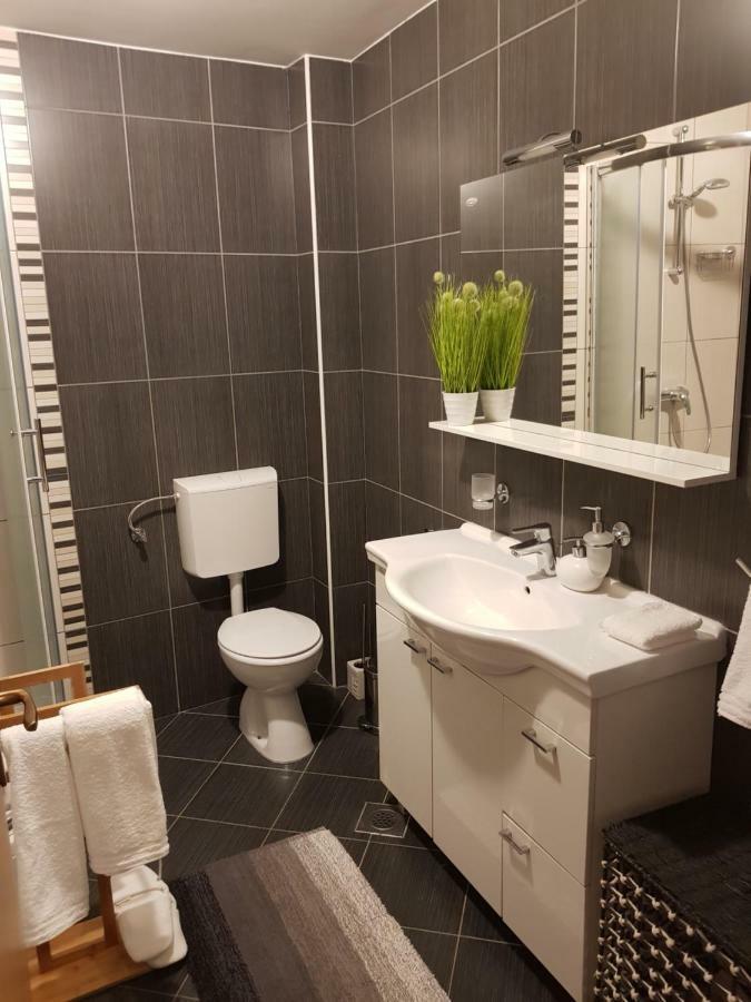 City Inn Apartment Osijek Eksteriør billede